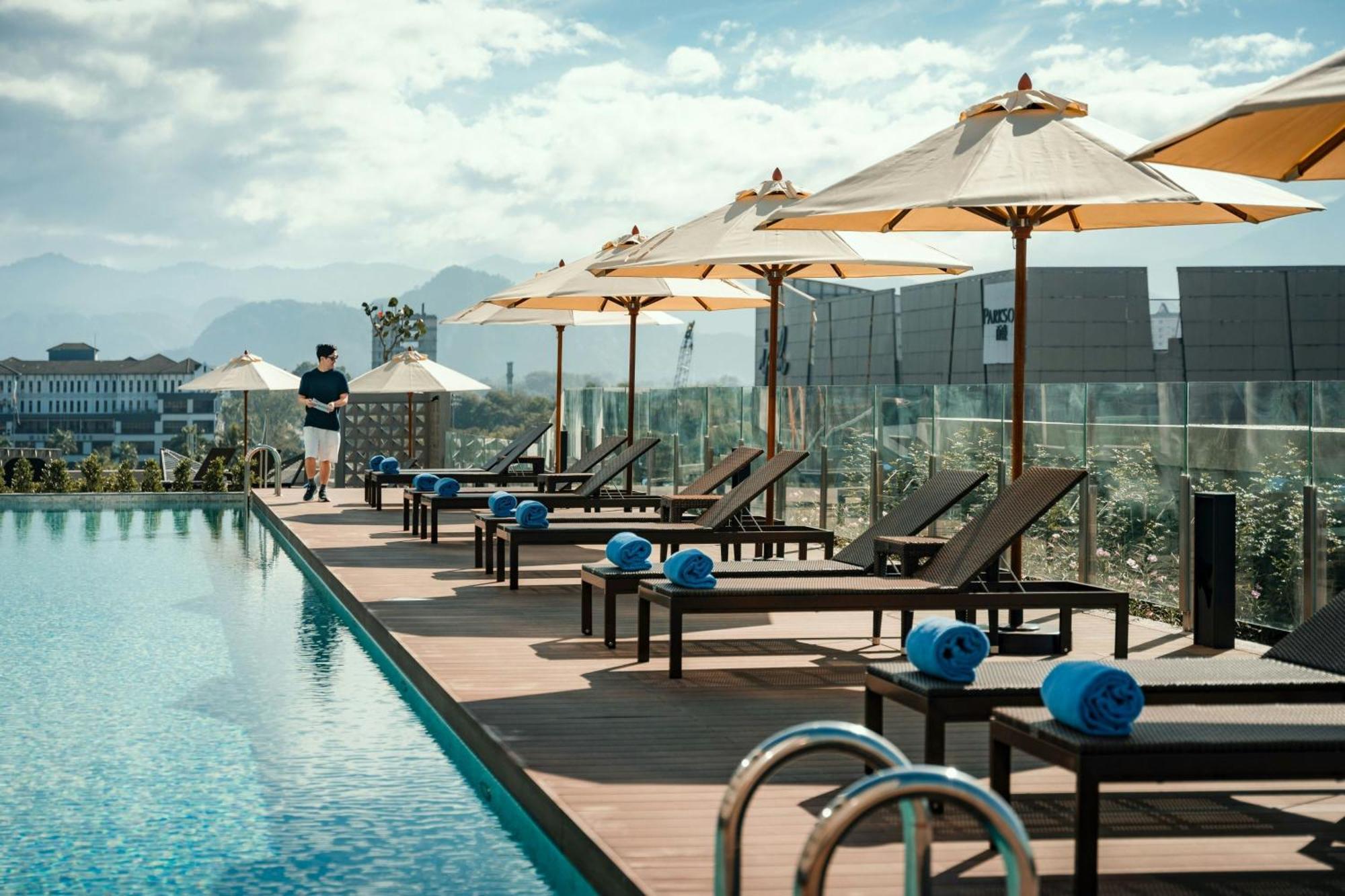 Ac Hotel By Marriott Ipoh Buitenkant foto