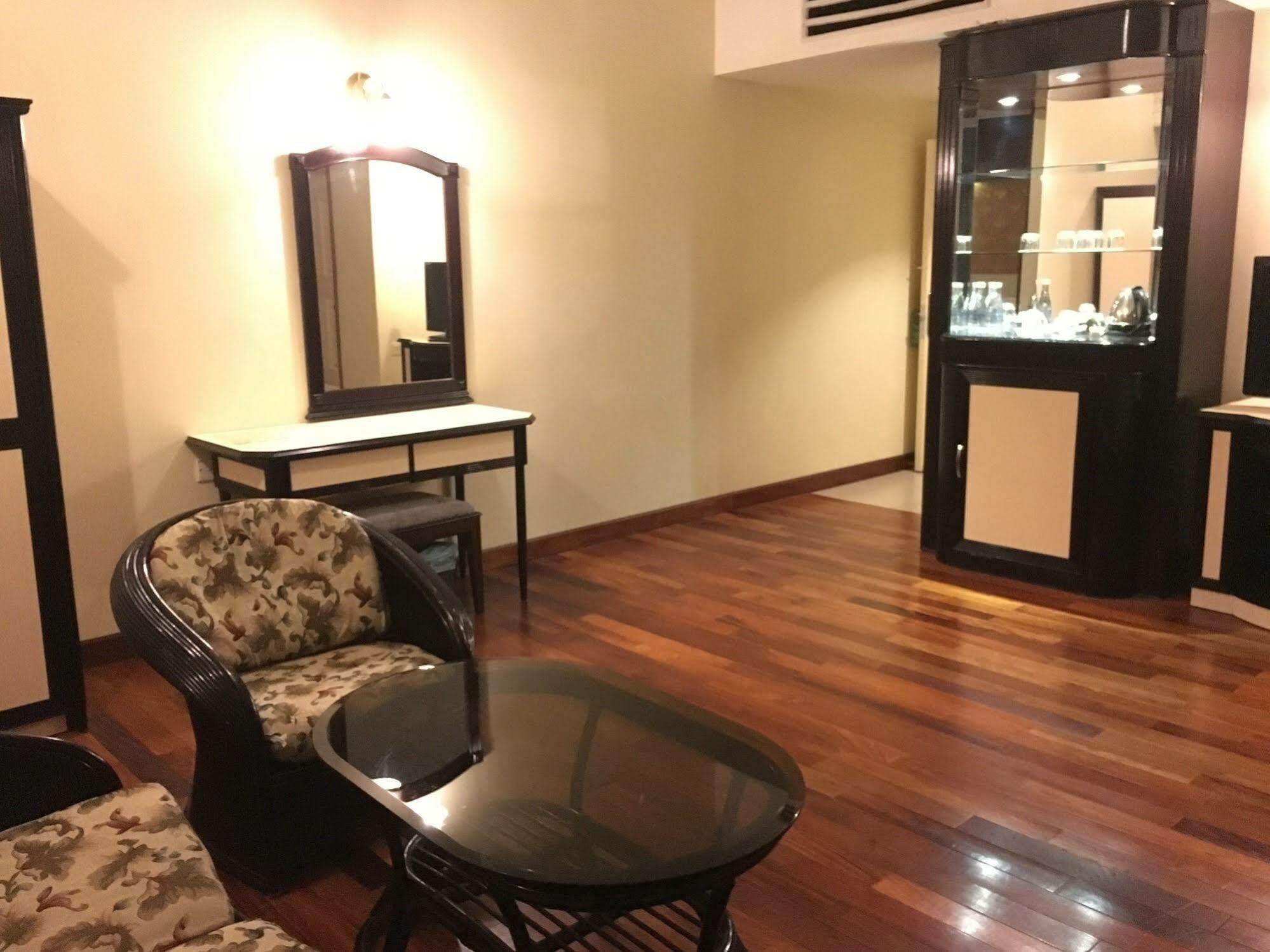 Ac Hotel By Marriott Ipoh Buitenkant foto
