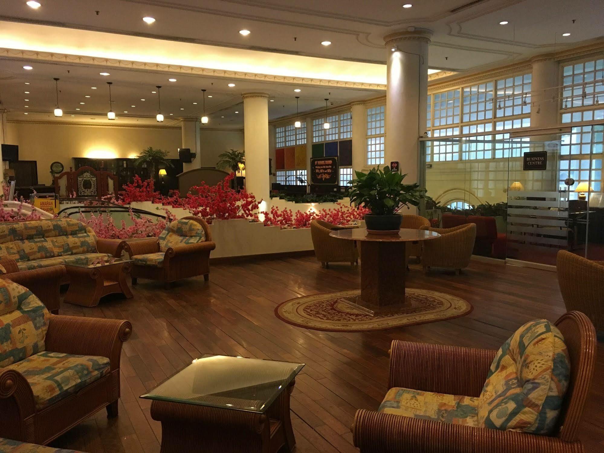 Ac Hotel By Marriott Ipoh Buitenkant foto